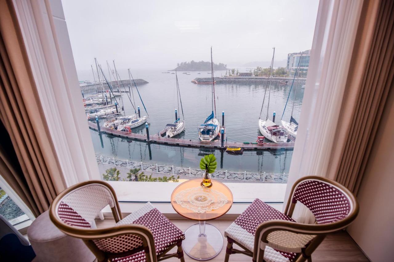 The Castle Ocean Suite Yeosu Bagian luar foto